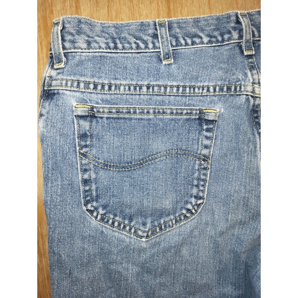 VTG 90s Lee Jeans Men 36x31 205-5540 Relaxed Blue Denim Made in USA Distressed - Picture 5 of 10